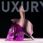 RENE CAOVILLA : Mule pavé de strass. Photographie : Ines Dieleman. Direction Mode Christine Lerche. Art Director Adeline Gault.