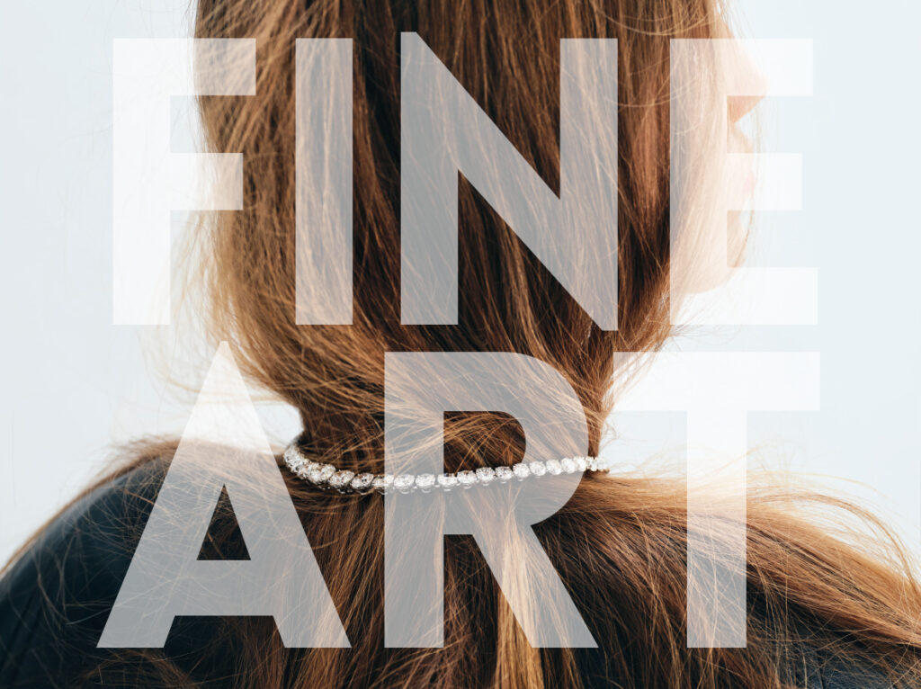 Collier en or blanc et diamants, Graff Manteau SportMax. 1nstant Haute Joaillerie.