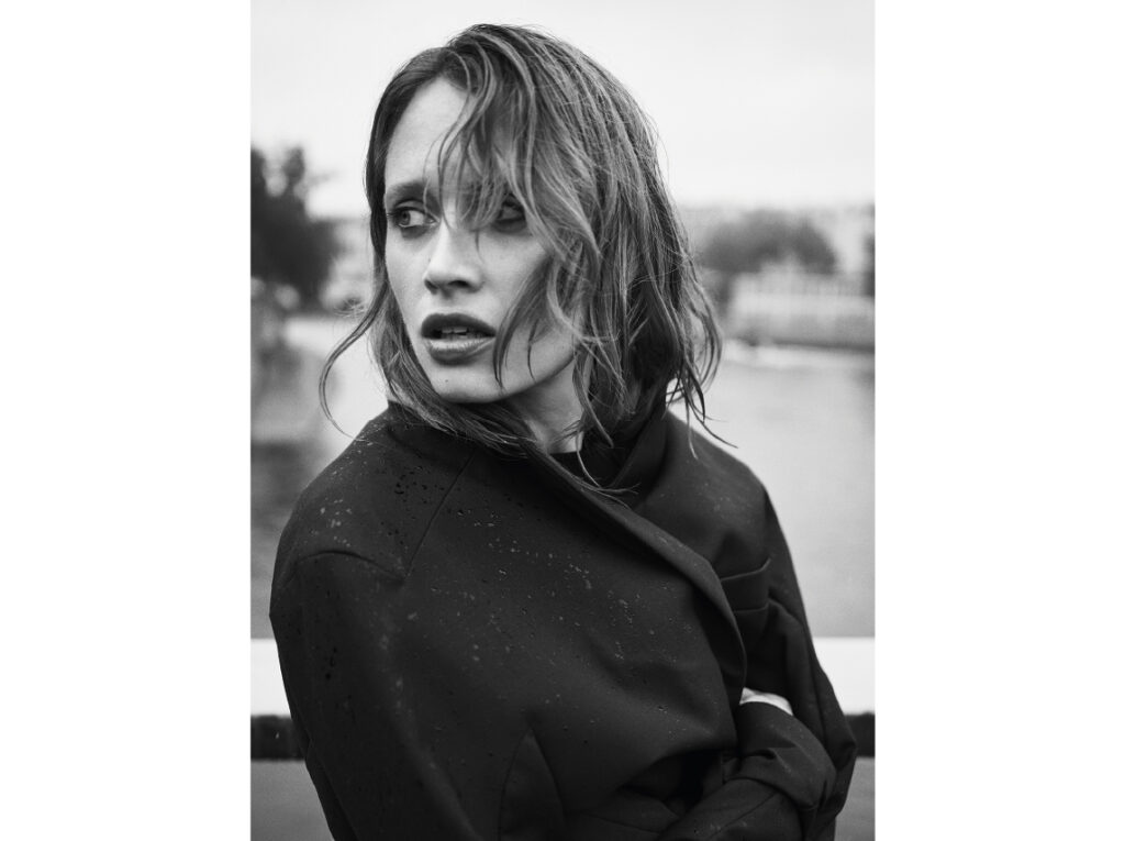 Veste . Claire Romain : L’instinct de liberté. Interview 1nstant