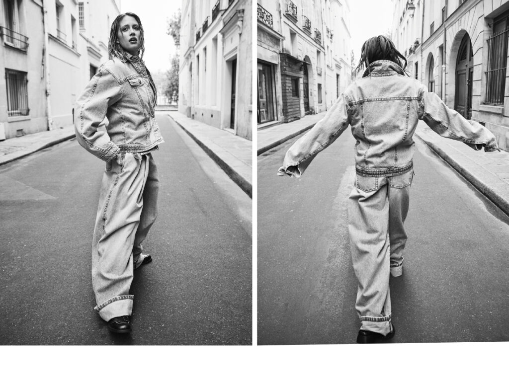 Total look denim Sportmax, collier Arthus Bertrand X Roseanna. Claire Romain : L’instinct de liberté. Interview 1nstant.