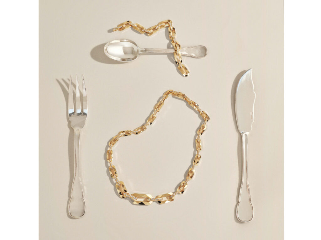 Graff : Bracelet et collier : Collection Laurence Graff "Signature" en or jaune et diamants.